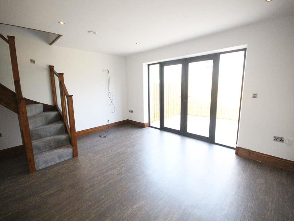3 bedroom semi-detached house Let Agreed in Barnoldswick - IMG_6502.JPG